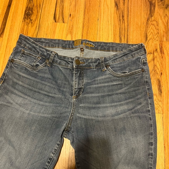 Kut from the Kloth Women's Straight Leg Jeans in Blue size 14 - Picture 3 of 8